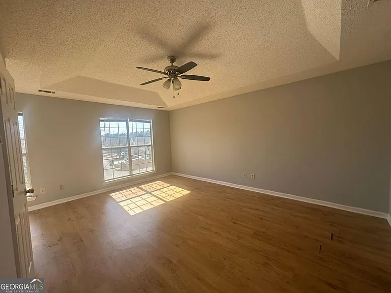 471 Eagles Crossing Cir — Photo 14