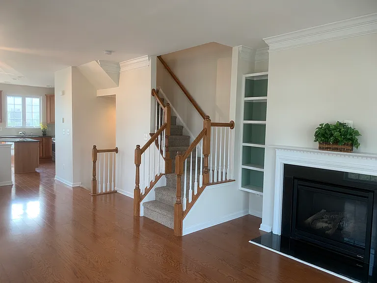 25128 Neptune Ter — Photo 15