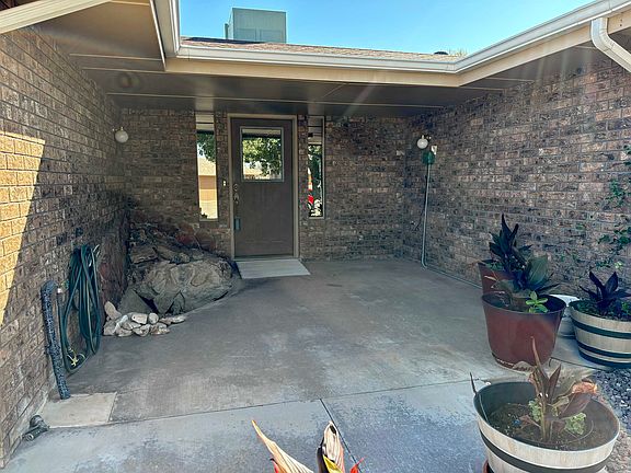 5th image of 2546 Cherry Hills Dr