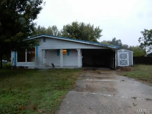 1205 Ray St, Dexter, MO 63841