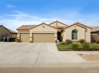 1940 W Flagstaff Ave, Visalia, CA 93291