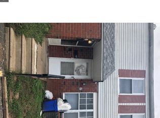 2828 Saxton Rd, Philadelphia, PA 19114