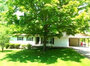 1132 Holly Hill Dr, Frankfort, KY 40601