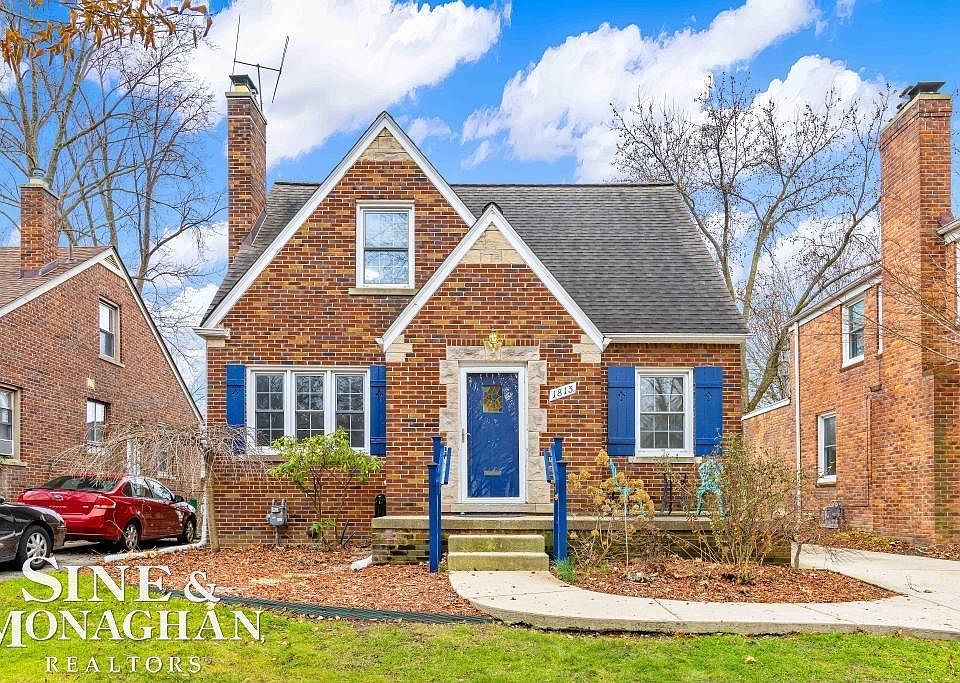 1st image of 1813 Brys Dr