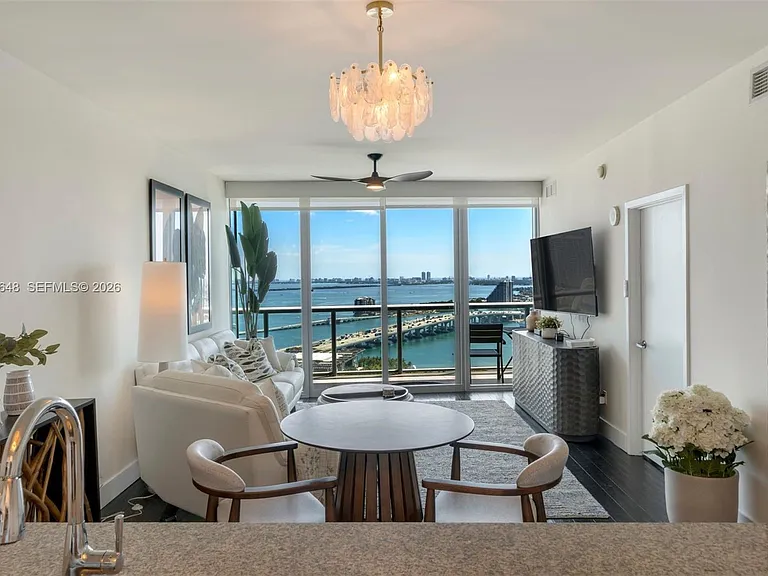 888 Biscayne Blvd #3111 — Photo 10