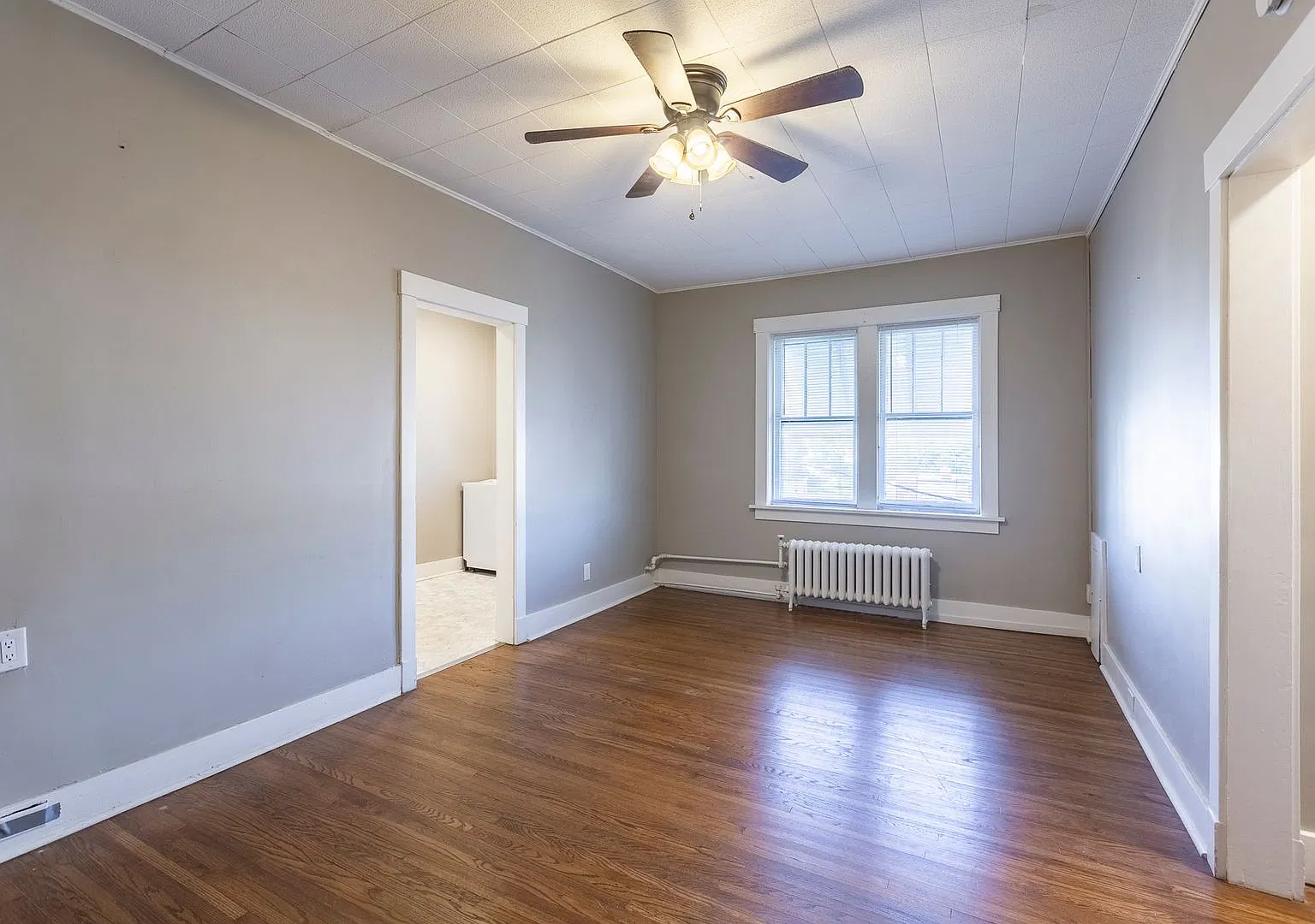 Remodeled Historic Brick Apartments — Photo 4