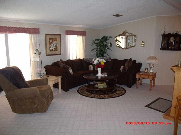 Spacious Living Room