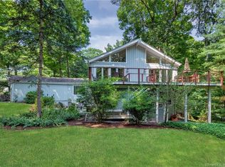 280 Guinea Rd, Stamford, CT 06903