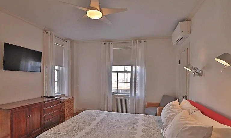 141-143 Beaconsfield Rd #3 — Photo 13