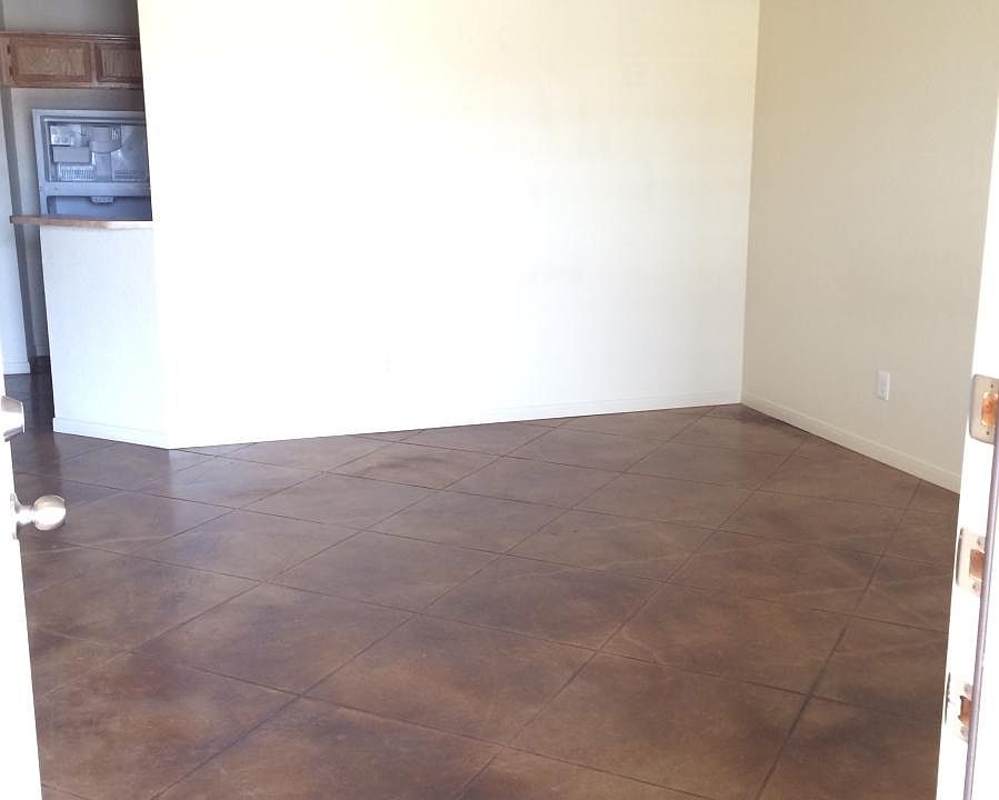 1st image of 3206 Brownsville Dr APT B