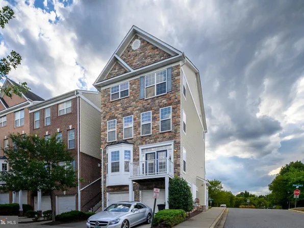 3404 Carriage Walk Ct #2-A, Laurel, MD 20724