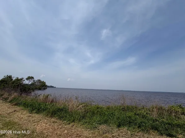 102 Haley Poin #30, Elizabeth City, NC 27909