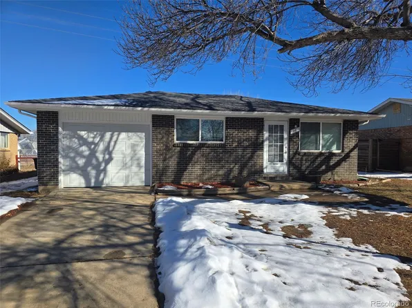 26 S Gay Drive, Longmont, CO 80501