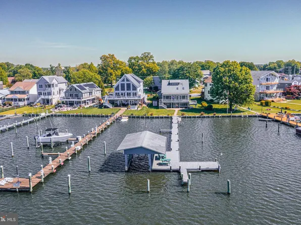 104 Kingston Park Ln, Middle River, MD 21220