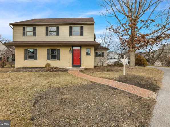 205 N Linden St, Manheim, PA 17545