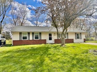 3103 Blair Dr, Champaign, IL 61821