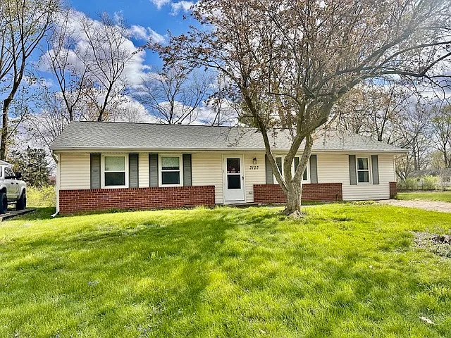 3103 Blair Dr photo 1