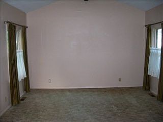 2nd image of 5104 N Somerset Dr