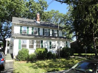 3 Grant Ter, West Orange, NJ 07052