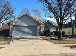 804 S Troy Ave, Springfield, MO 65802