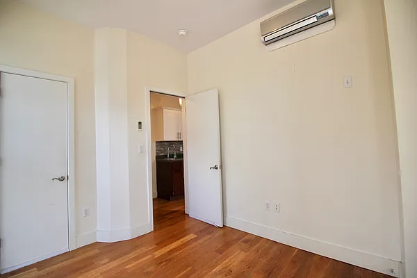 Rented by Hagstrom Management Inc | media 5