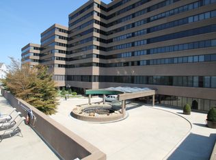 1 Trimont Ln APT 1130B, Pittsburgh, PA 15211