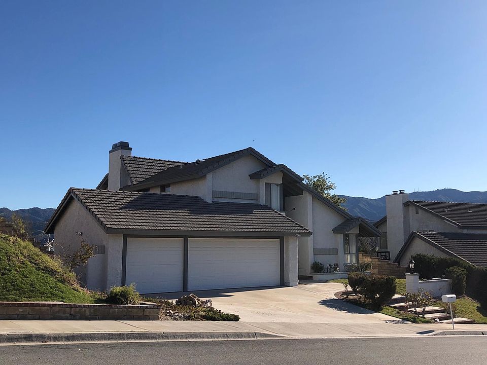1st image of 25481 Cariz Dr