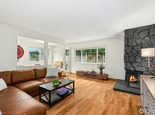 9523 NE 180th St APT A102, Bothell, WA 98011