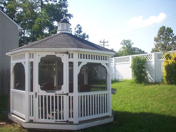 2nd image of 2641 Buyrn Cir