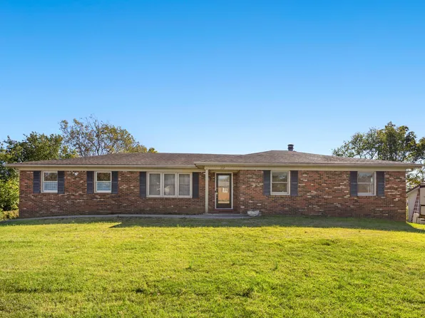 112 Hensley Hts, Harrodsburg, KY 40330
