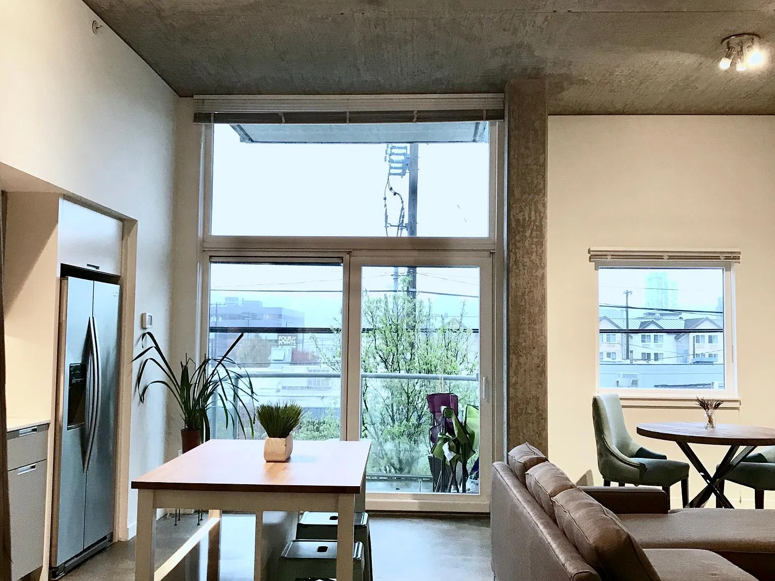 1 bed, 798 sqft, $2,340 — Photo 4