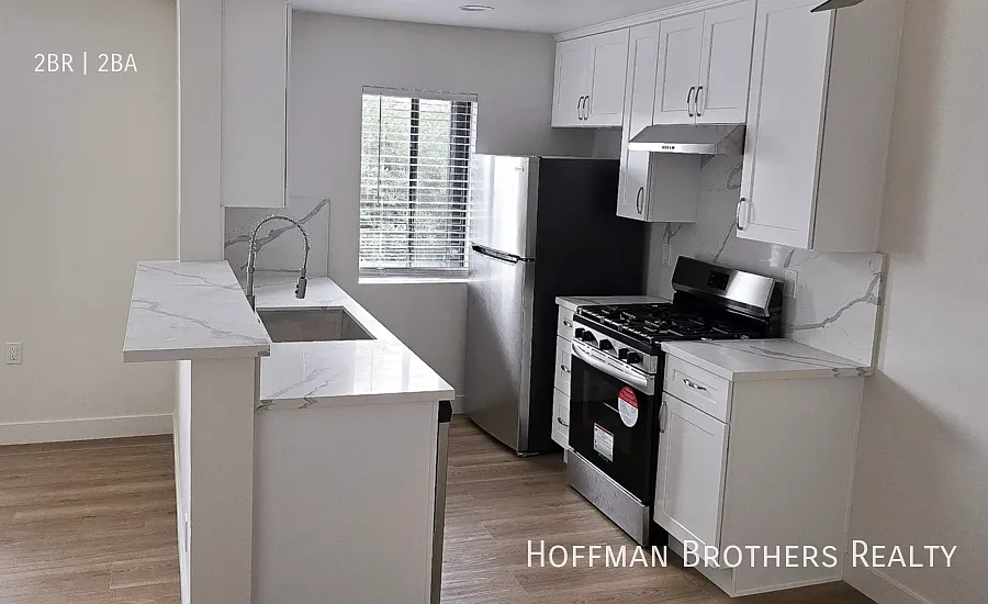 2 bed, $2,635 — Photo 3