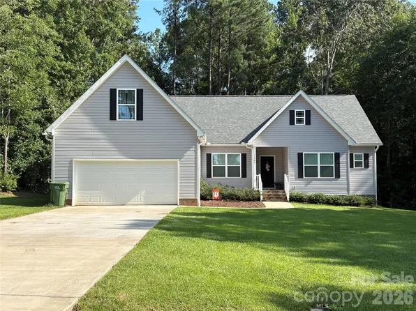 1205 Arundel St, Lancaster, SC 29720