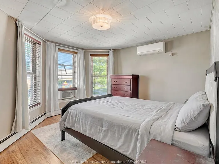394 Cameron Ave — Photo 12