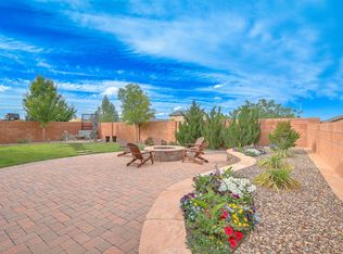 7017 Cleary Loop NE, Rio Rancho, NM 87144
