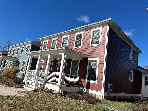 2nd image of 1907 Gladys St