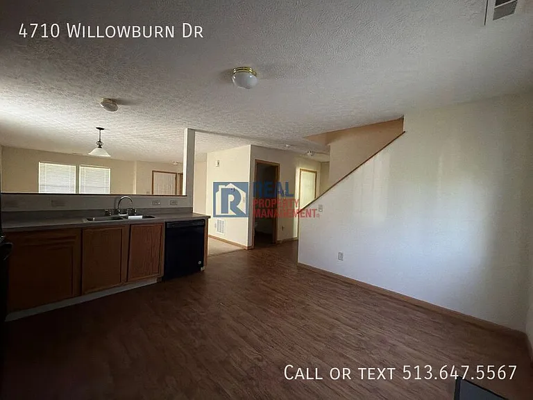 4710 Willowburn Dr — Photo 10