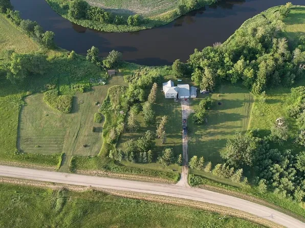 14336 175th Ave NE, Thief River Falls, MN 56701