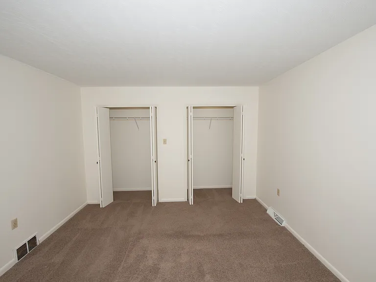 1402 Walnut St #1 — Photo 28