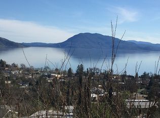 3370 Yuba St, Nice, CA 95464