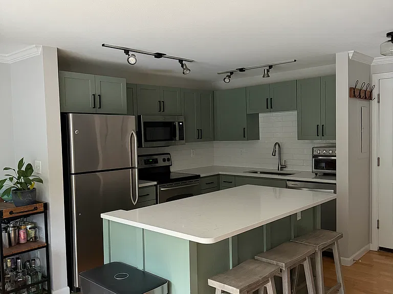 3661 Phinney Ave N #209 — Photo 1