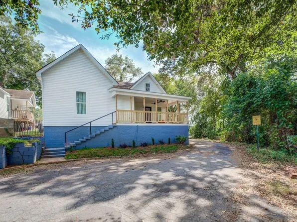 2 Poplar St, Porterdale, GA 30014