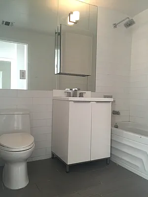 Rented by Loom Group | media 32