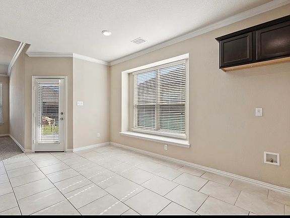 5th image of 4617 Lake Cove Way
