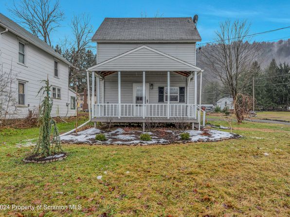 789 New York Ave, Hallstead, PA 18822