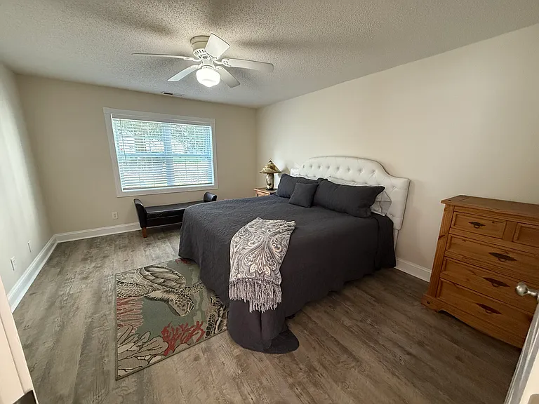 908 Resort Cir #201 — Photo 7