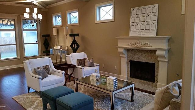 2nd image of 107 Hemlock Dr