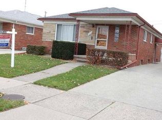 Anna Ave, Warren, MI 48093