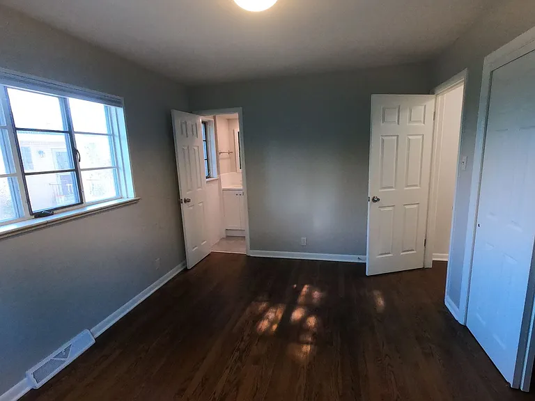 245 Garnet St — Photo 20