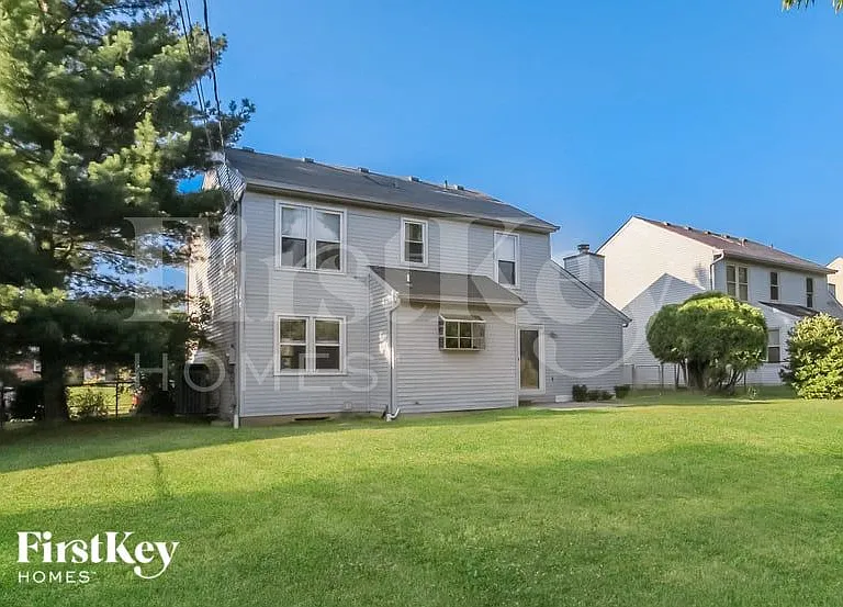 8635 Coran Dr — Photo 14